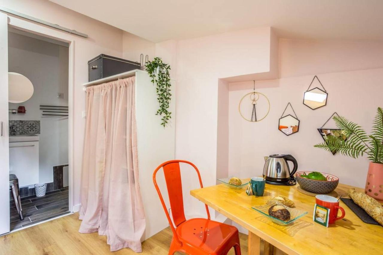 Apartament Charming Little Next In Vieux-Lyon By Guestready Zewnętrze zdjęcie