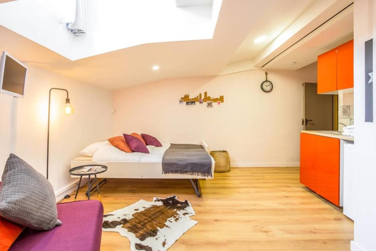 Apartament Charming Little Next In Vieux-Lyon By Guestready Zewnętrze zdjęcie